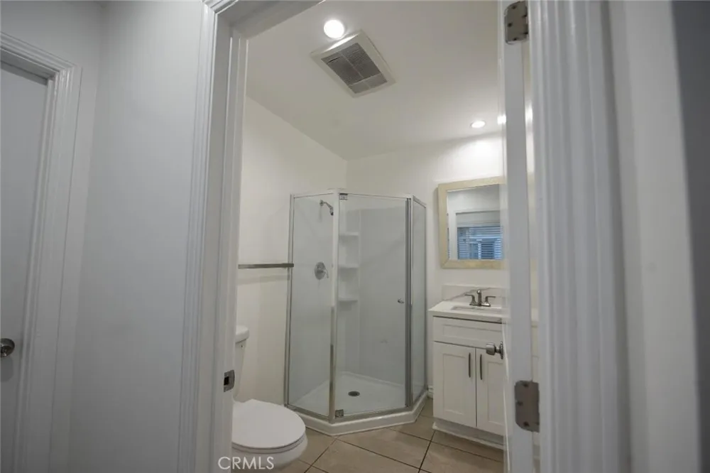7260 Yolanda Avenue Reseda, CA 91335