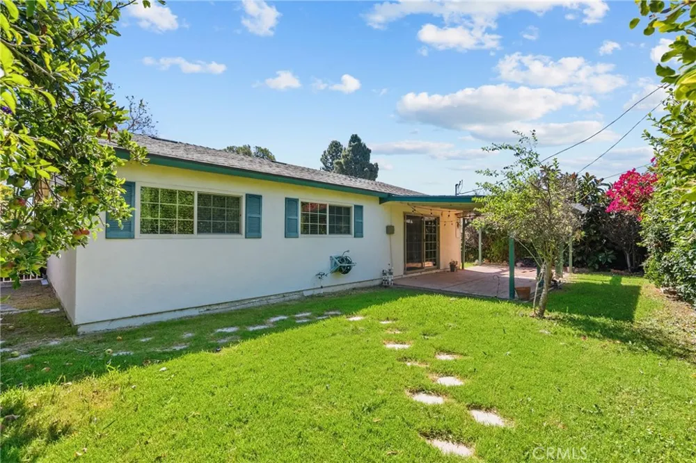 2289 Ravenna Simi Valley, CA 93065