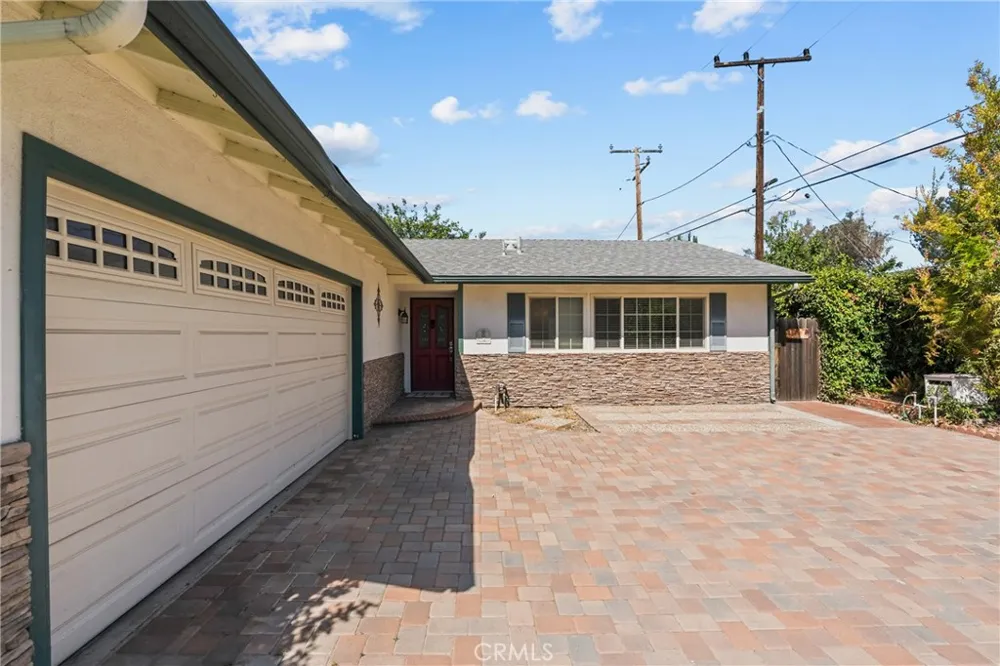2289 Ravenna Simi Valley, CA 93065