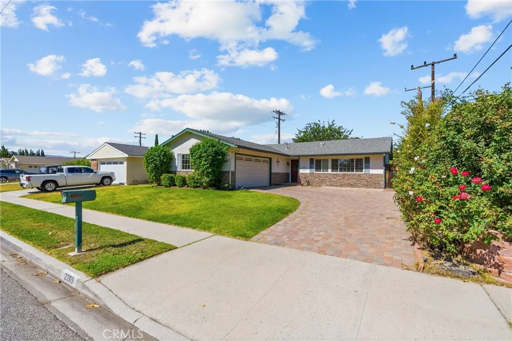2289 Ravenna Simi Valley, CA 93065
