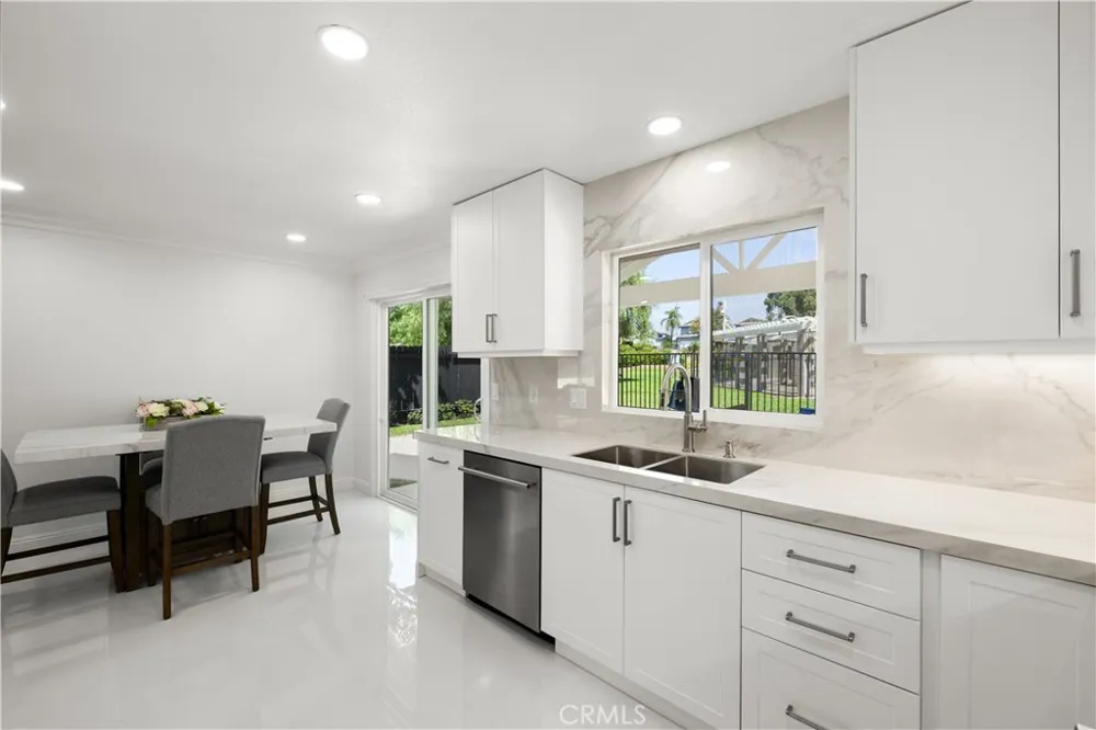 3004 Cardamon Rialto, CA 92376
