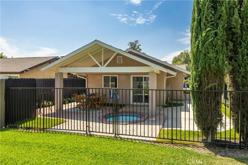 3004 Cardamon Rialto, CA 92376