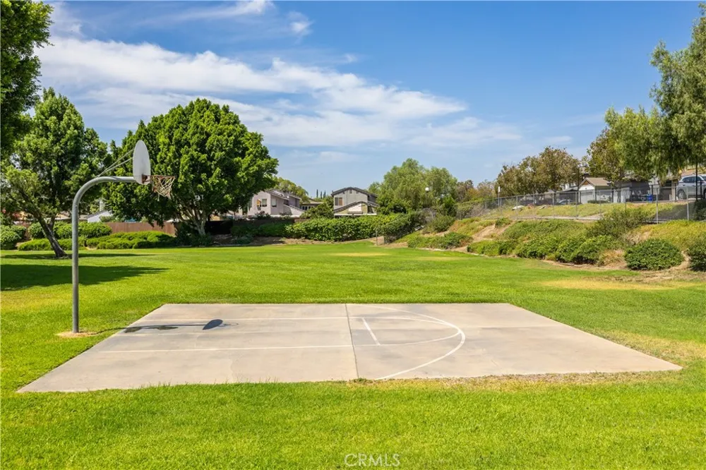 3004 Cardamon Rialto, CA 92376