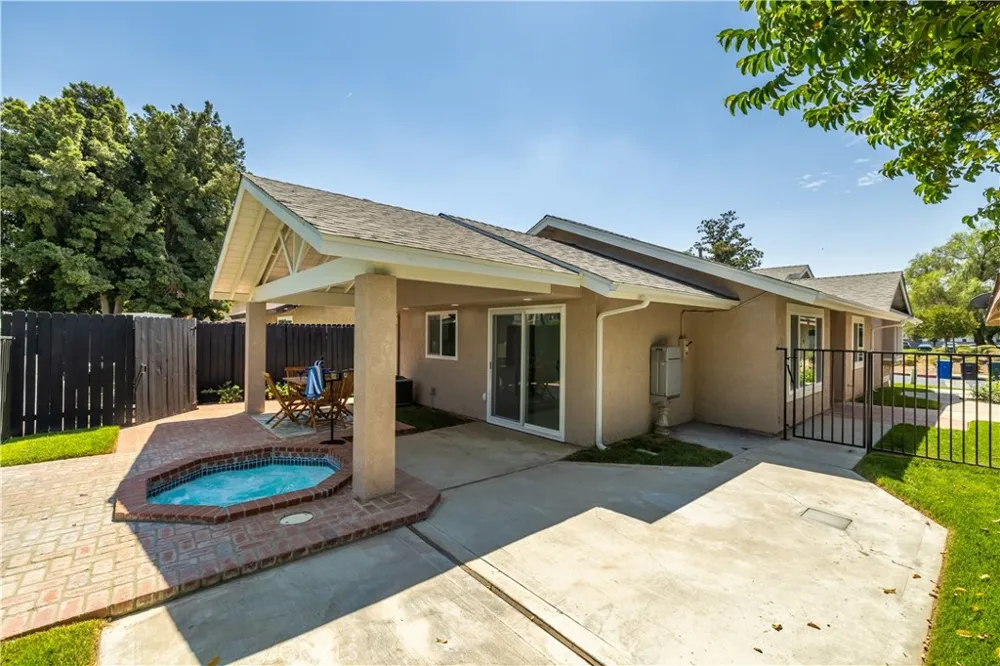 3004 Cardamon Rialto, CA 92376