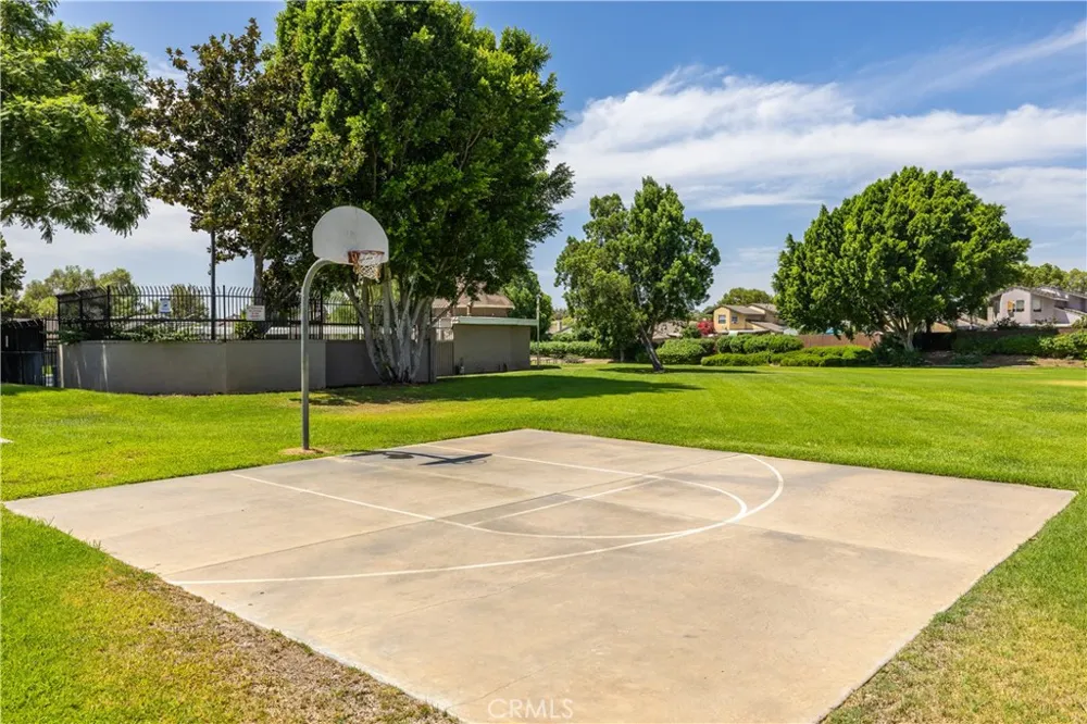 3004 Cardamon Rialto, CA 92376