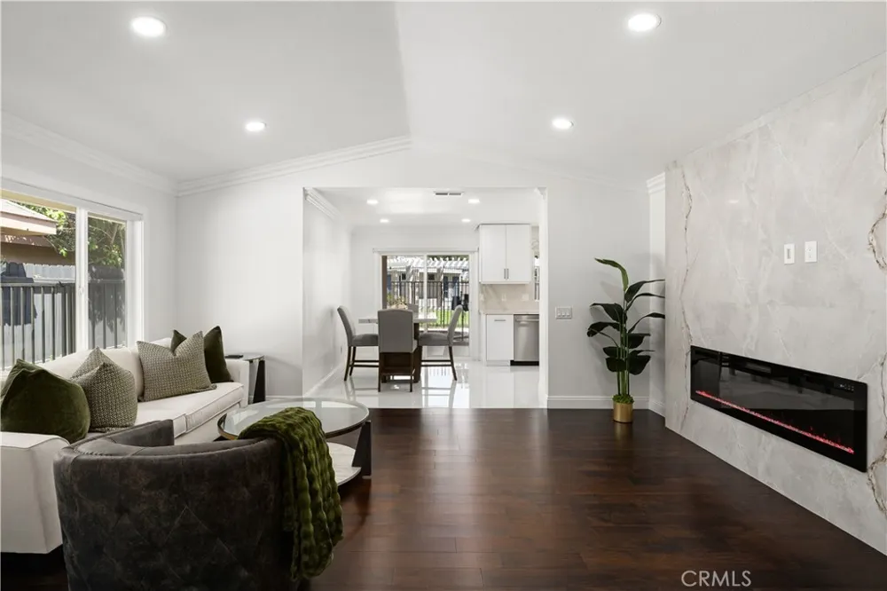 3004 Cardamon Rialto, CA 92376