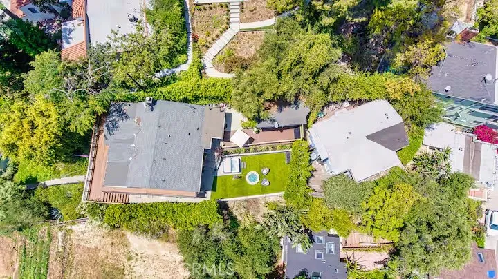 2597 Dearborn Drive Los Angeles, CA 90068