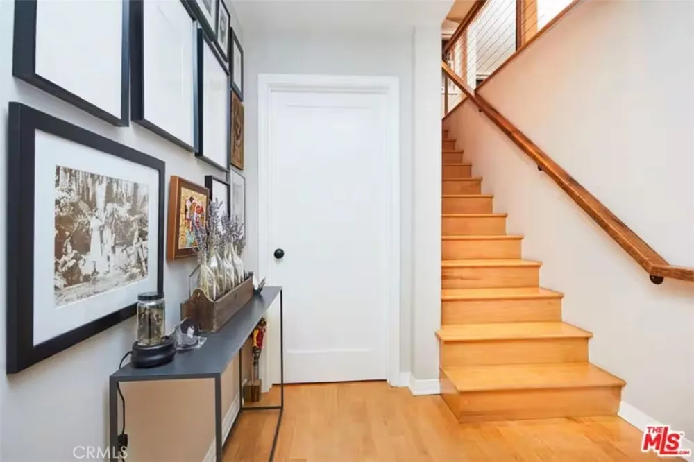 2597 Dearborn Drive Los Angeles, CA 90068