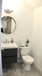 21015 Gresham Canoga Park, CA 91304