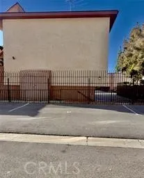21015 Gresham Canoga Park, CA 91304