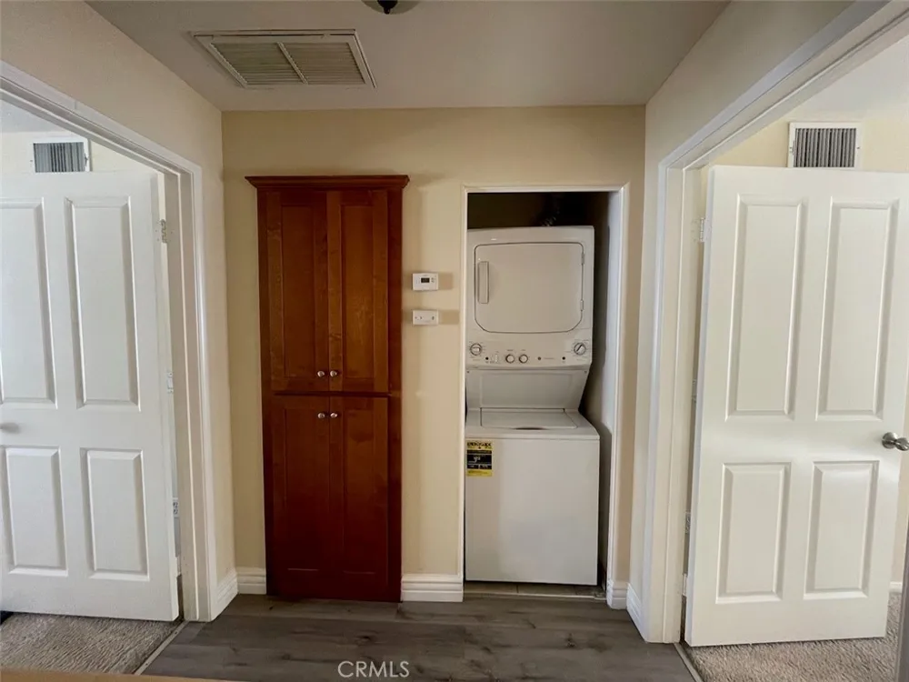 1075 N. Maclay Avenue #25 San Fernando, CA 91340