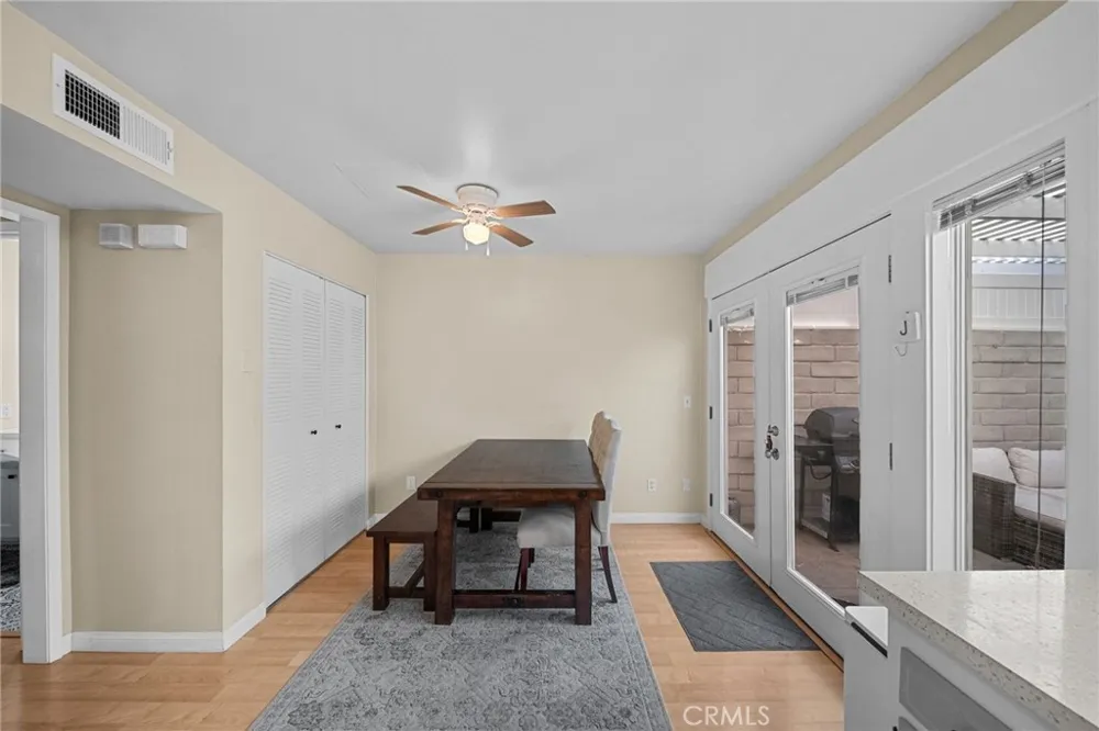 24307 La Glorita Circle Newhall, CA 91321