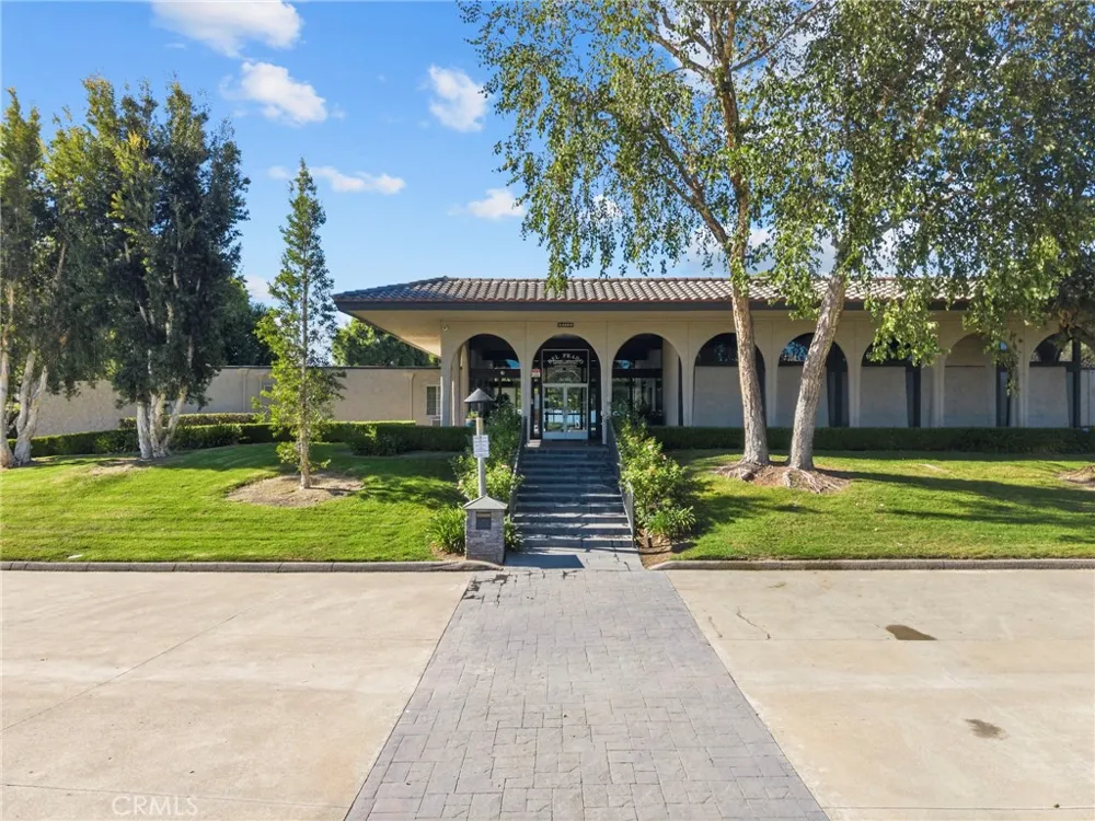 24307 La Glorita Circle Newhall, CA 91321