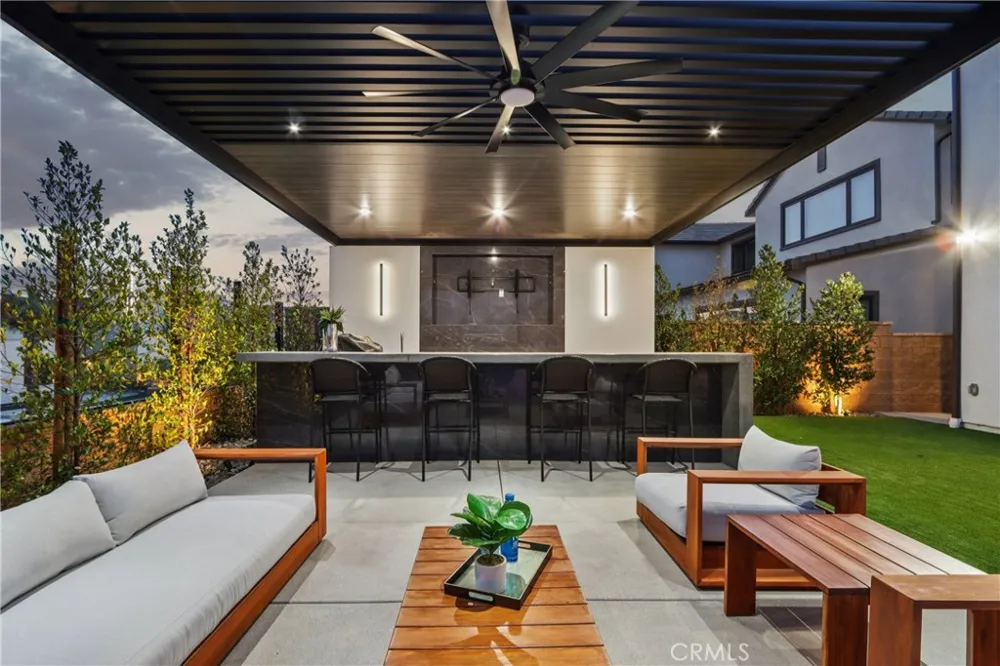 20224 W Marlow Lane Porter Ranch, CA 91326