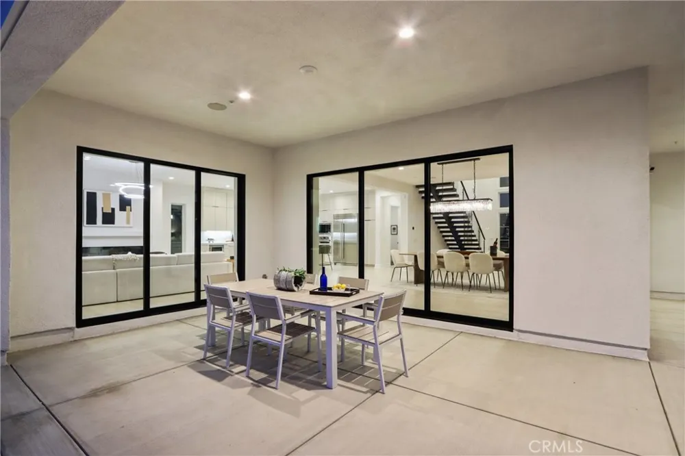 20224 W Marlow Lane Porter Ranch, CA 91326