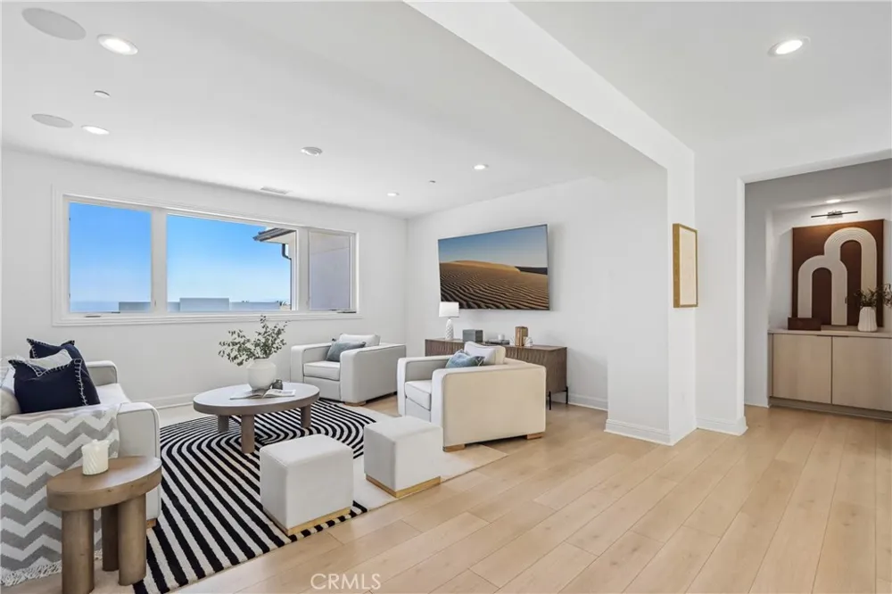 20224 W Marlow Lane Porter Ranch, CA 91326