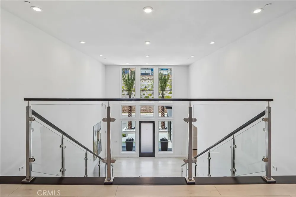 20224 W Marlow Lane Porter Ranch, CA 91326
