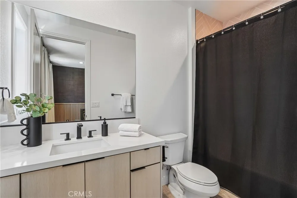 20224 W Marlow Lane Porter Ranch, CA 91326