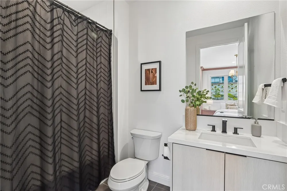 20224 W Marlow Lane Porter Ranch, CA 91326