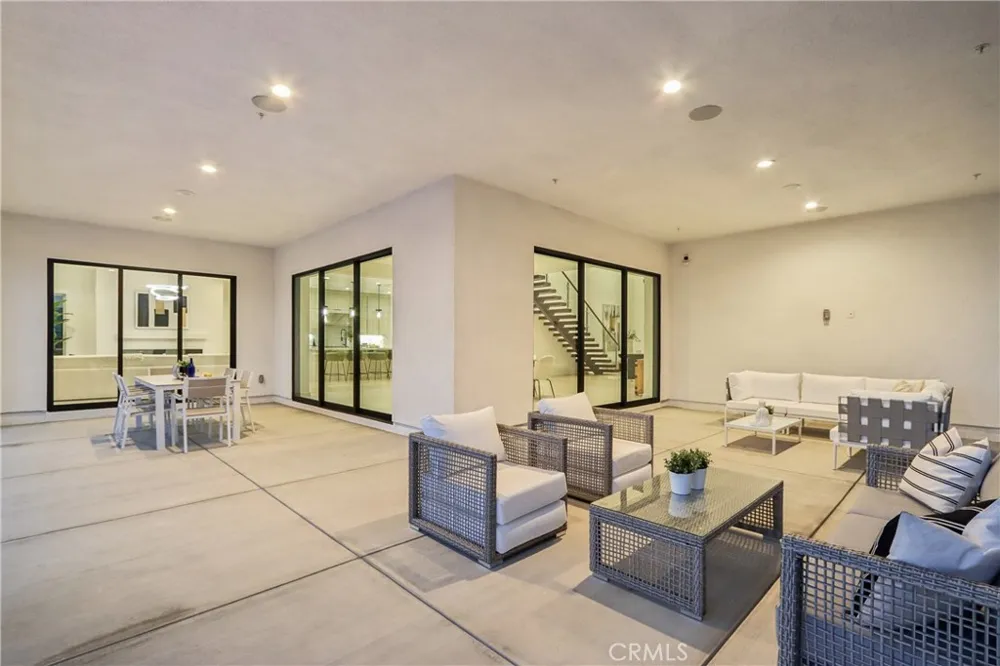 20224 W Marlow Lane Porter Ranch, CA 91326