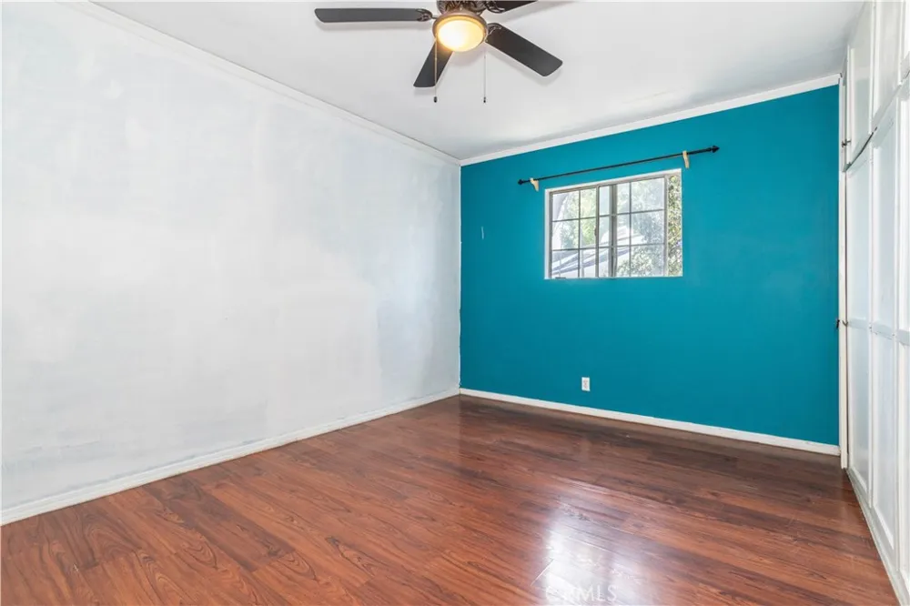 13655 Chase Street Arleta, CA 91331