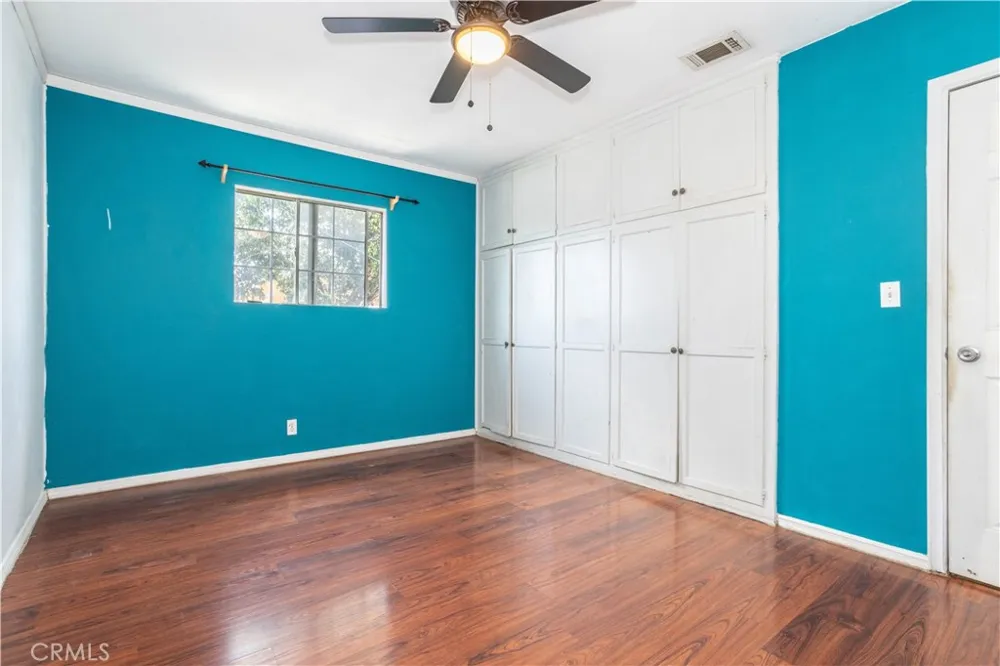 13655 Chase Street Arleta, CA 91331