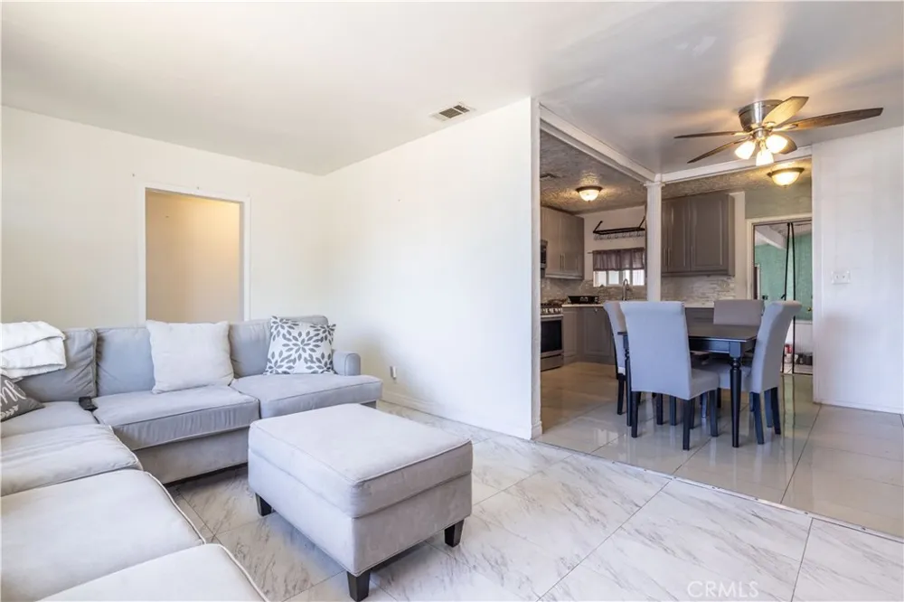 13655 Chase Street Arleta, CA 91331