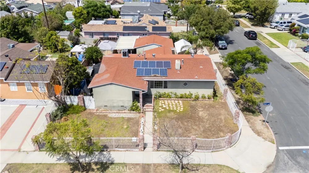 13655 Chase Street Arleta, CA 91331