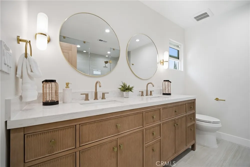 5932 Pat Avenue Woodland Hills, CA 91367