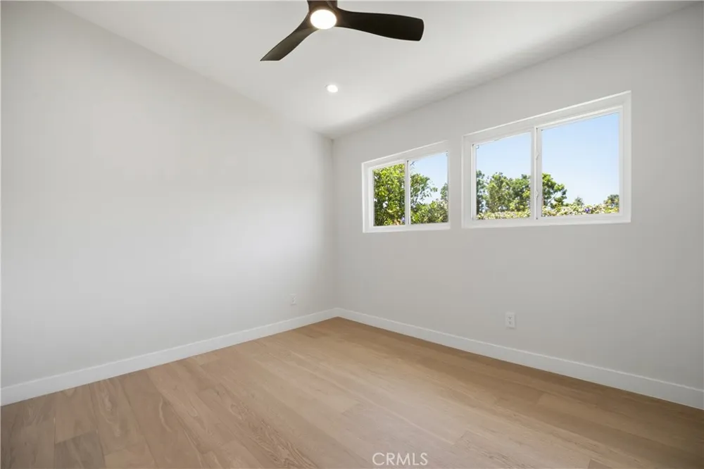 5932 Pat Avenue Woodland Hills, CA 91367