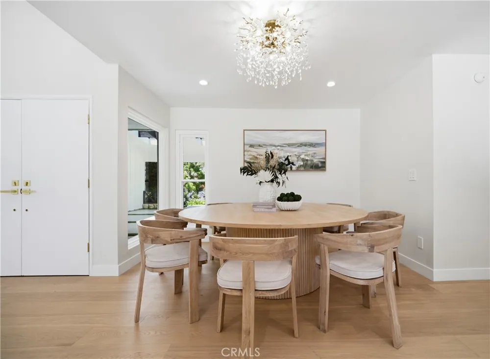 5932 Pat Avenue Woodland Hills, CA 91367