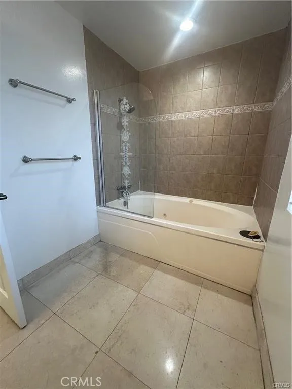 10911 Bluffside #22 Studio City, CA 91604