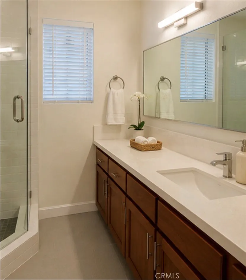 10911 Bluffside #22 Studio City, CA 91604