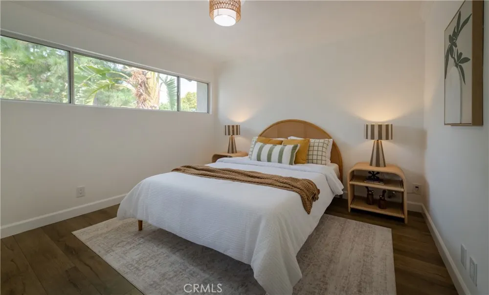 20134 Leadwell #307 Winnetka, CA 91306