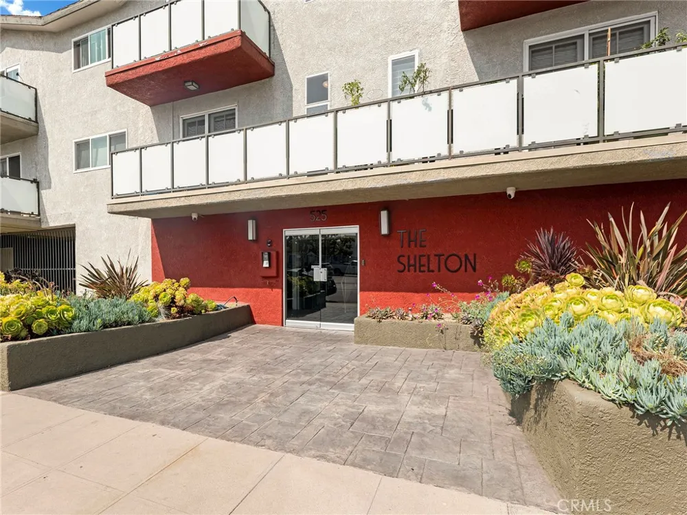 525 S Shelton Street S #205 Burbank, CA 91506