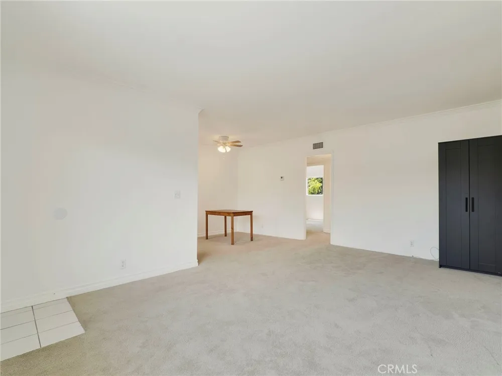 525 S Shelton Street S #205 Burbank, CA 91506