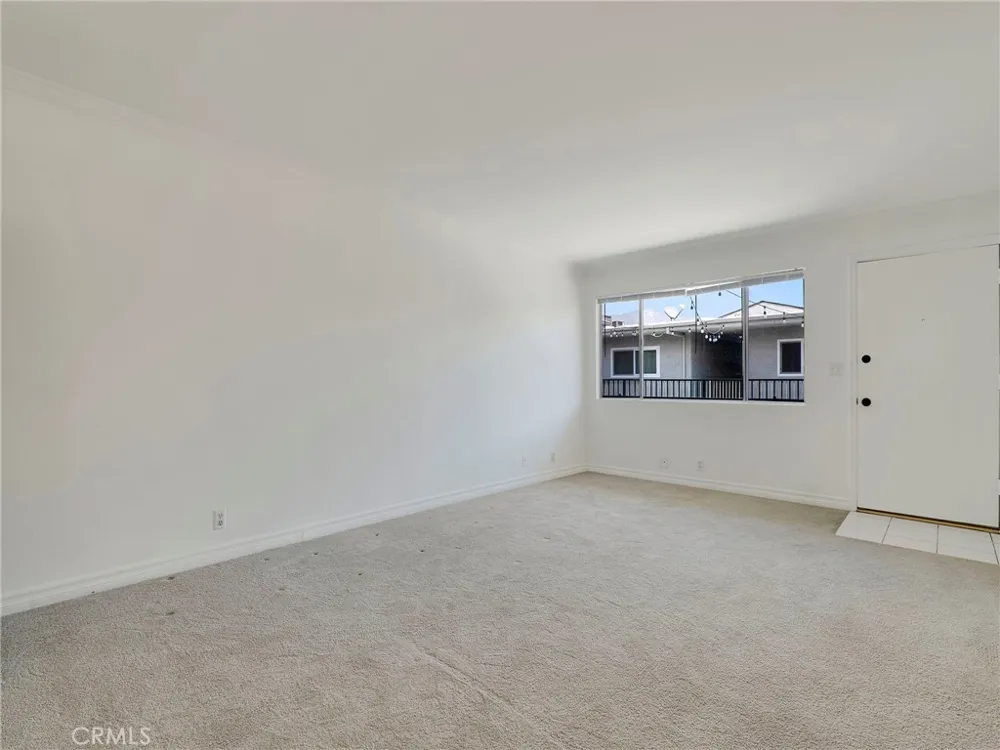 525 S Shelton Street S #205 Burbank, CA 91506
