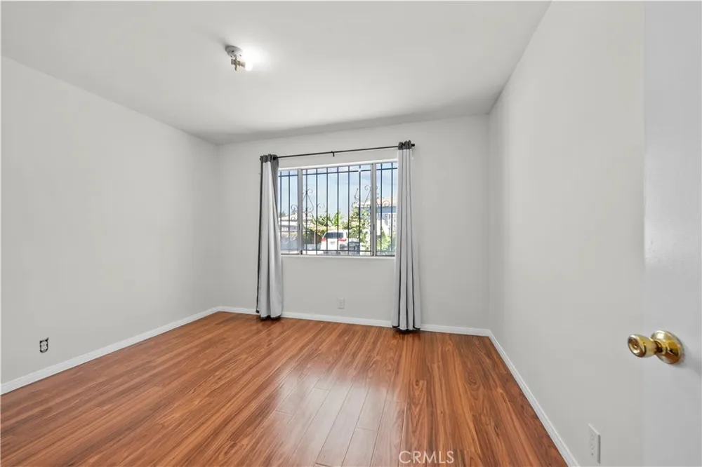 6901 San Luis Ave Bell, CA 90201