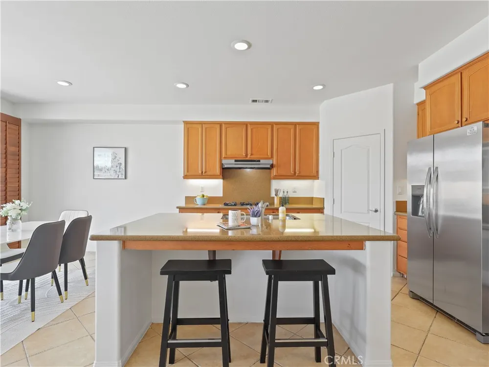 6109 W Avenue K9 Lancaster, CA 93536