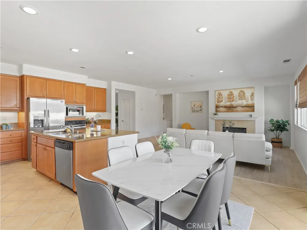 6109 W Avenue K9 Lancaster, CA 93536