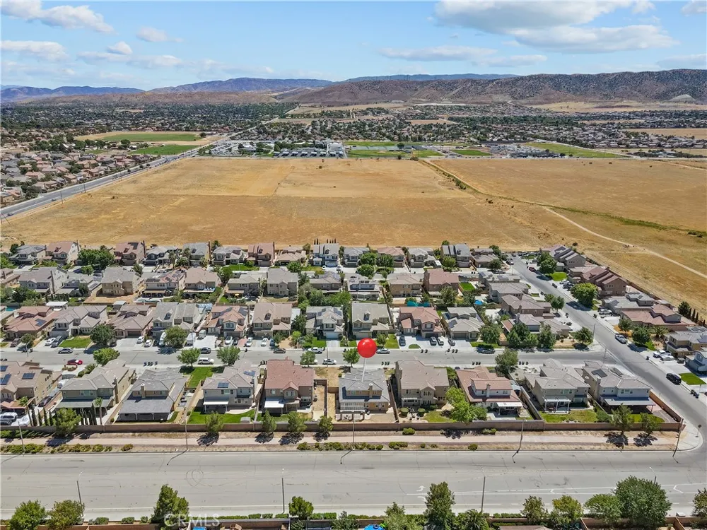 6109 W Avenue K9 Lancaster, CA 93536