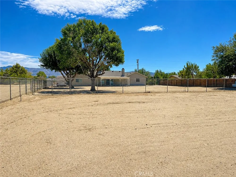 9647 E Avenue S4 Littlerock, CA 93543