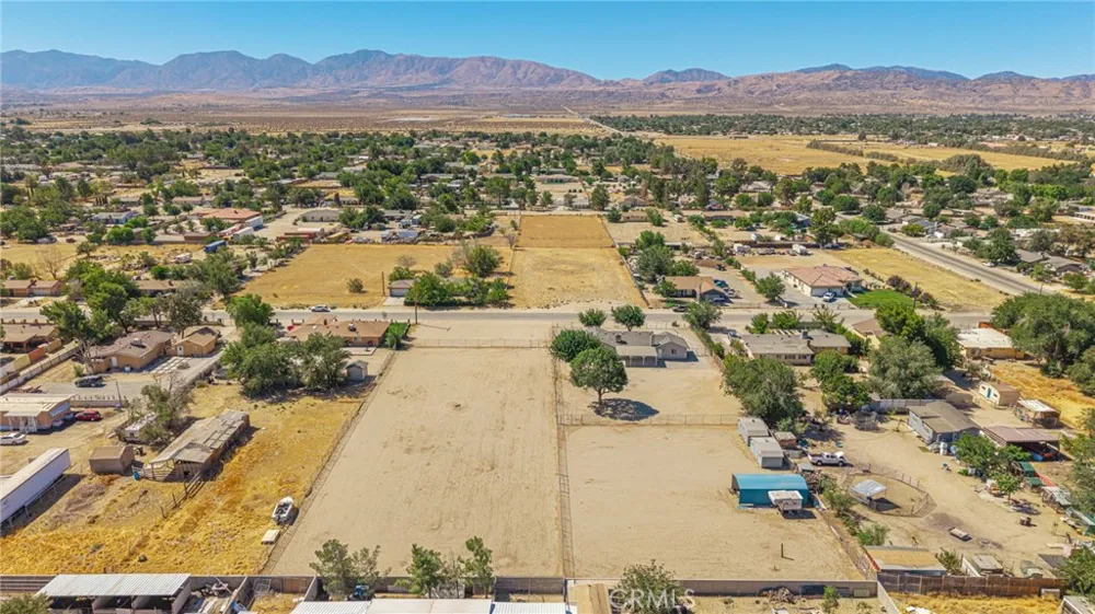 9647 E Avenue S4 Littlerock, CA 93543