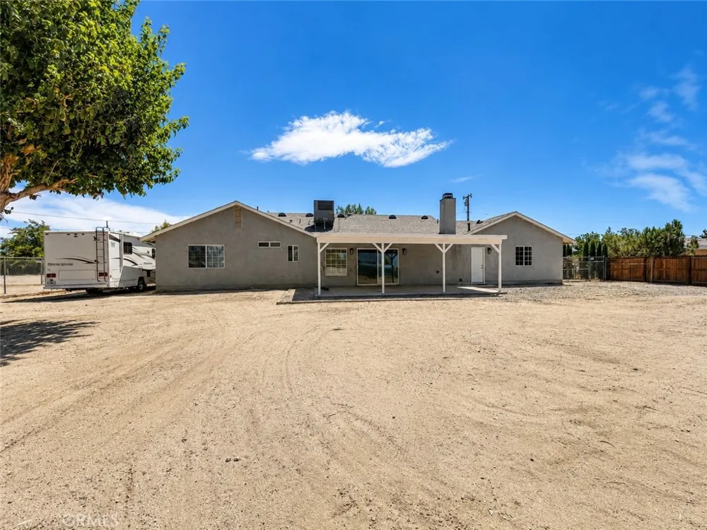 9647 E Avenue S4 Littlerock, CA 93543