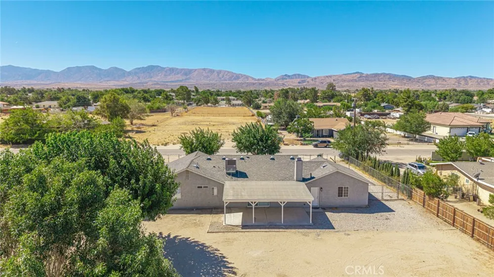 9647 E Avenue S4 Littlerock, CA 93543