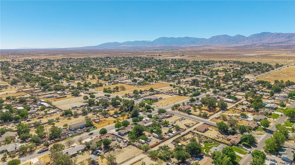 9647 E Avenue S4 Littlerock, CA 93543