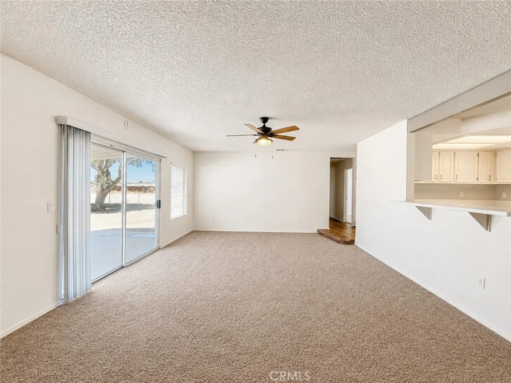 9647 E Avenue S4 Littlerock, CA 93543