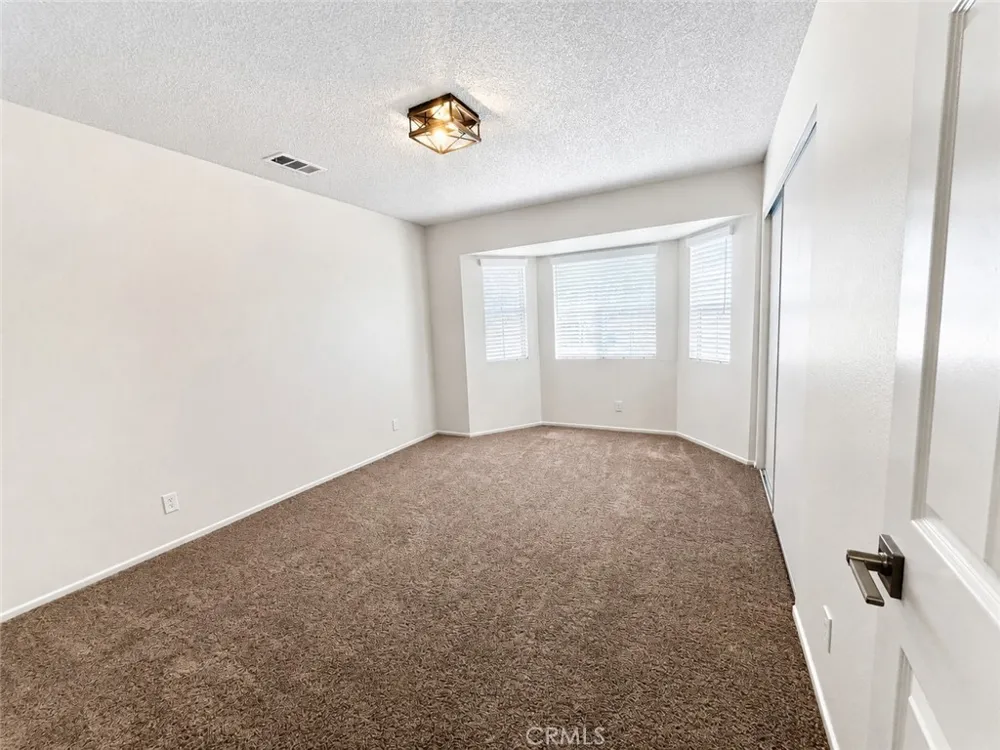 9647 E Avenue S4 Littlerock, CA 93543