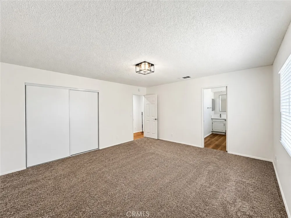9647 E Avenue S4 Littlerock, CA 93543