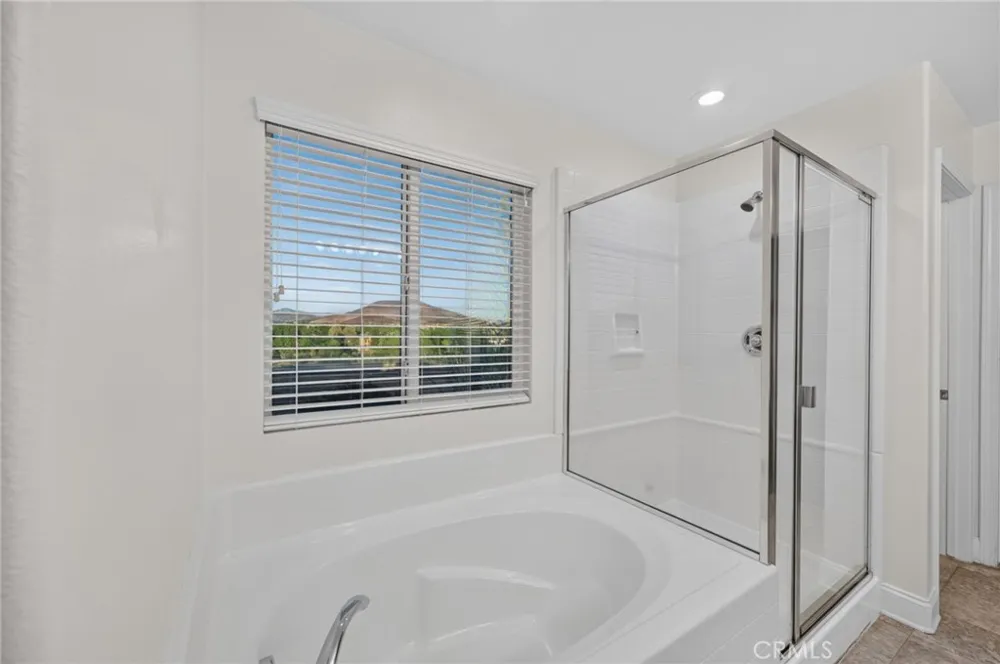 34946 Manu Winchester, CA 92596